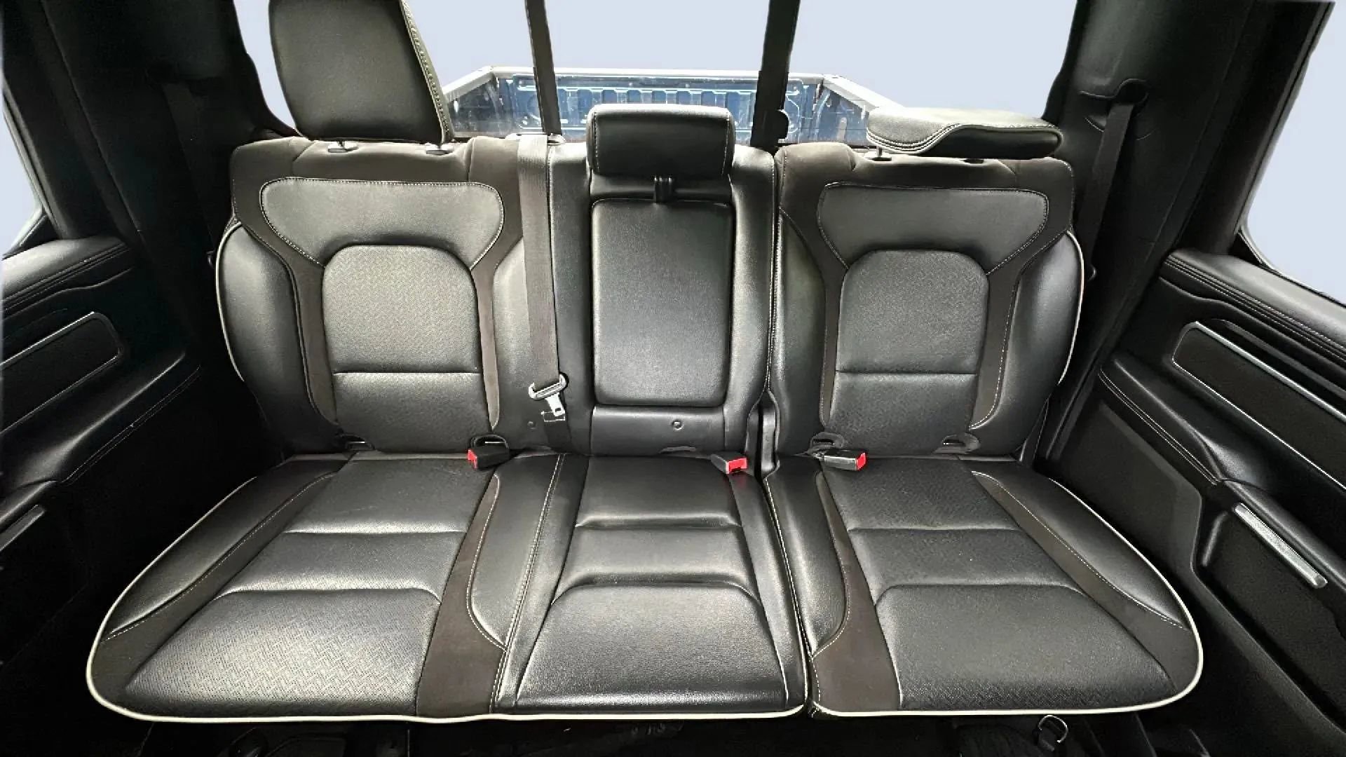 Used 2023 RAM 1500 Laramie image 15