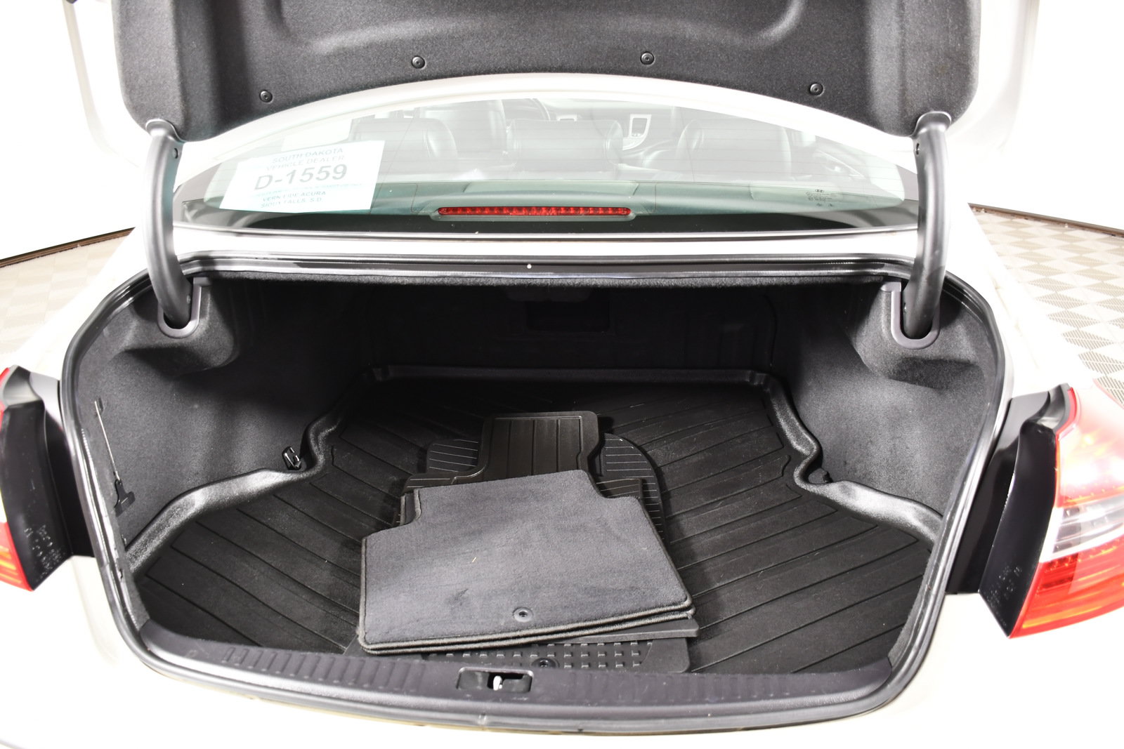 Used 2013 Hyundai Genesis 5.0 R-Spec RWD image 50