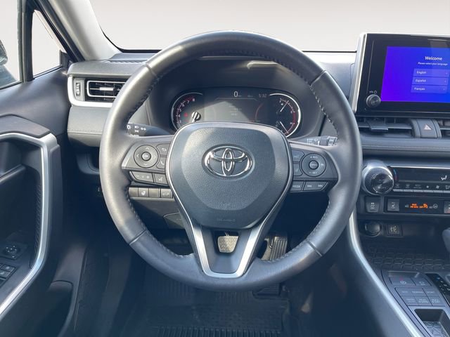 Used 2023 Toyota RAV4 XLE w/ Convenience Package AWD/4WD image 12