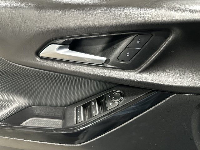 Used 2026 Chevrolet Equinox RS AWD/4WD image 19