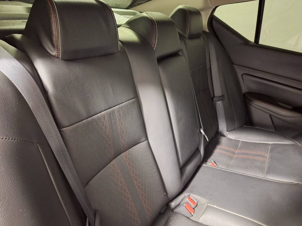 Used 2024 Nissan Altima 2.0 SR FWD image 29