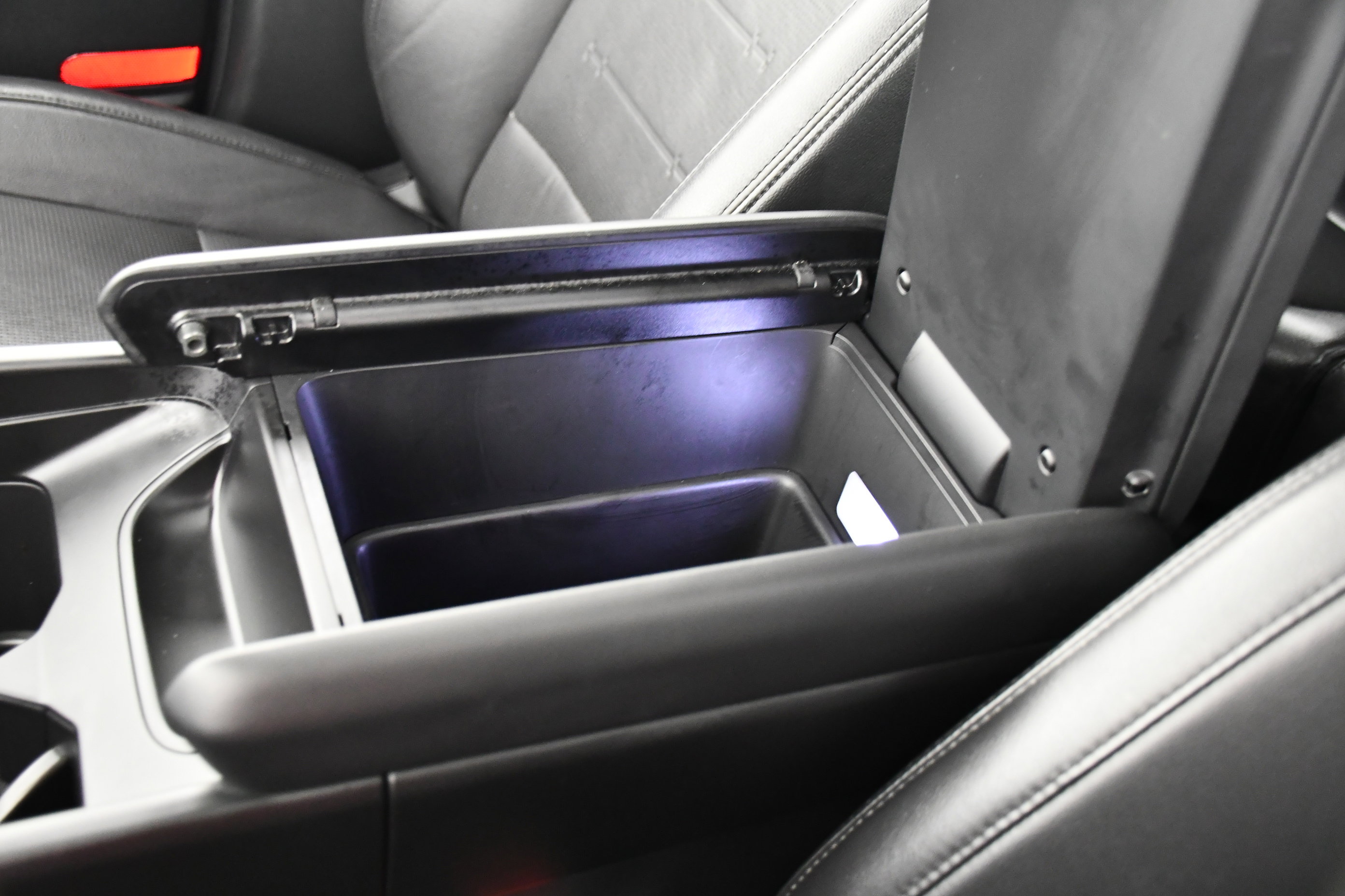 Used 2024 Hyundai Santa Fe Limited image 24