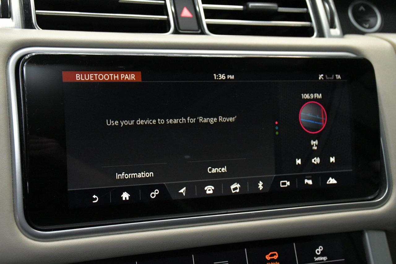 Used 2020 Land Rover Range Rover HSE AWD/4WD image 47