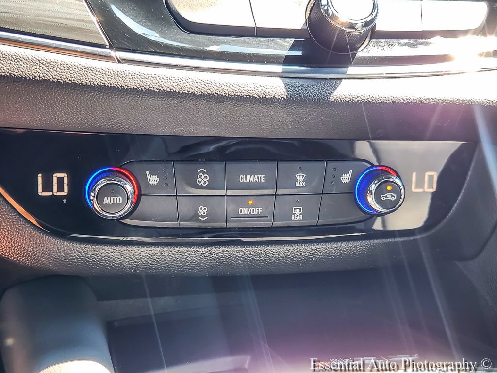 Certified 2023 Buick Enclave Essence w/ Sport Touring Edition FWD image 16