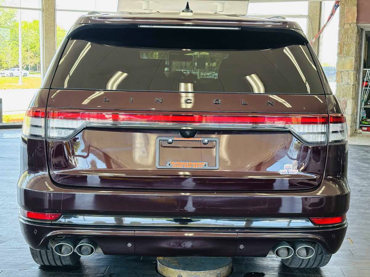 Used 2023 Lincoln Aviator Black Label w/ Dynamic Handling Package AWD/4WD image 10