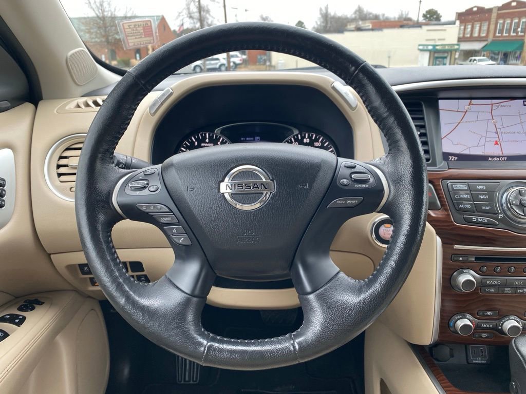 Used 2020 Nissan Pathfinder Platinum w/ Cargo Package image 11