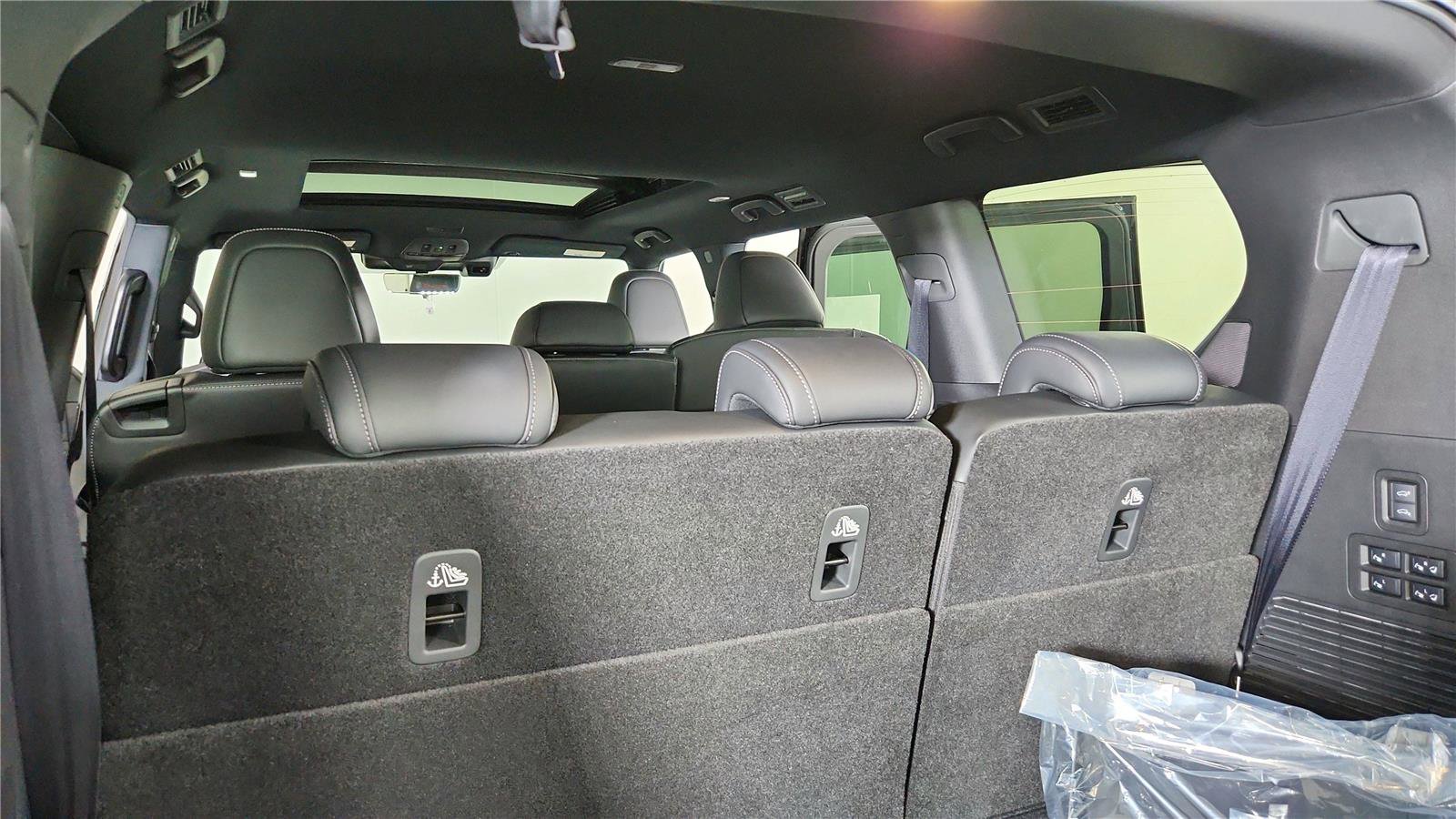 New 2025 Nissan Armada PRO-4X w/ Pro-4X Premium Package image 27