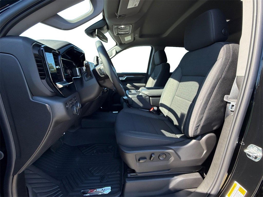 New 2026 Chevrolet Silverado 1500 LT Trail Boss image 9