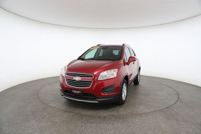 Used 2015 Chevrolet Trax LT w/ LT Sun and Sound Package image 32
