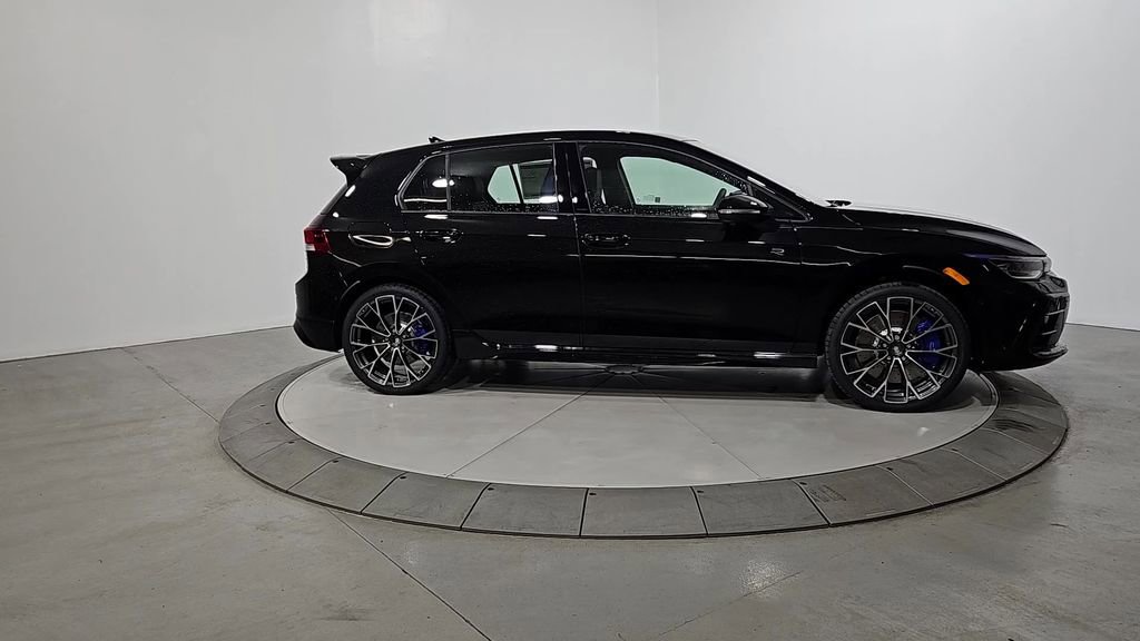 New 2026 Volkswagen Golf 2.0T image 6