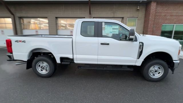 New 2026 Ford F250 XL w/ XL Chrome Package image 9