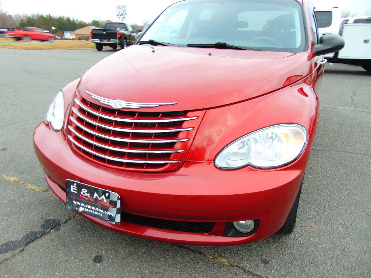Used 2010 Chrysler PT Cruiser image 41