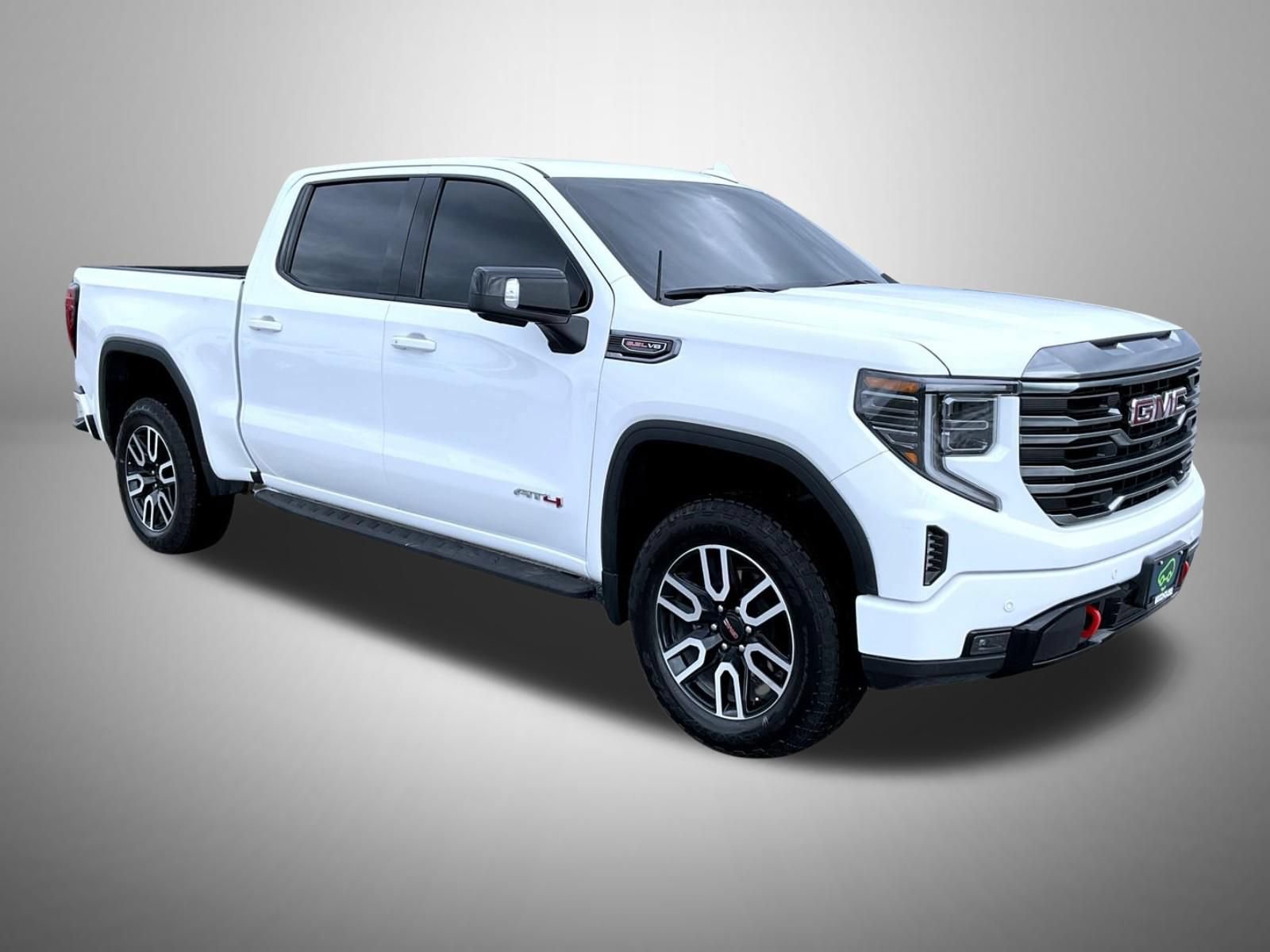 Certified 2024 GMC Sierra 1500 AT4 w/ Technology Package AWD/4WD image 5