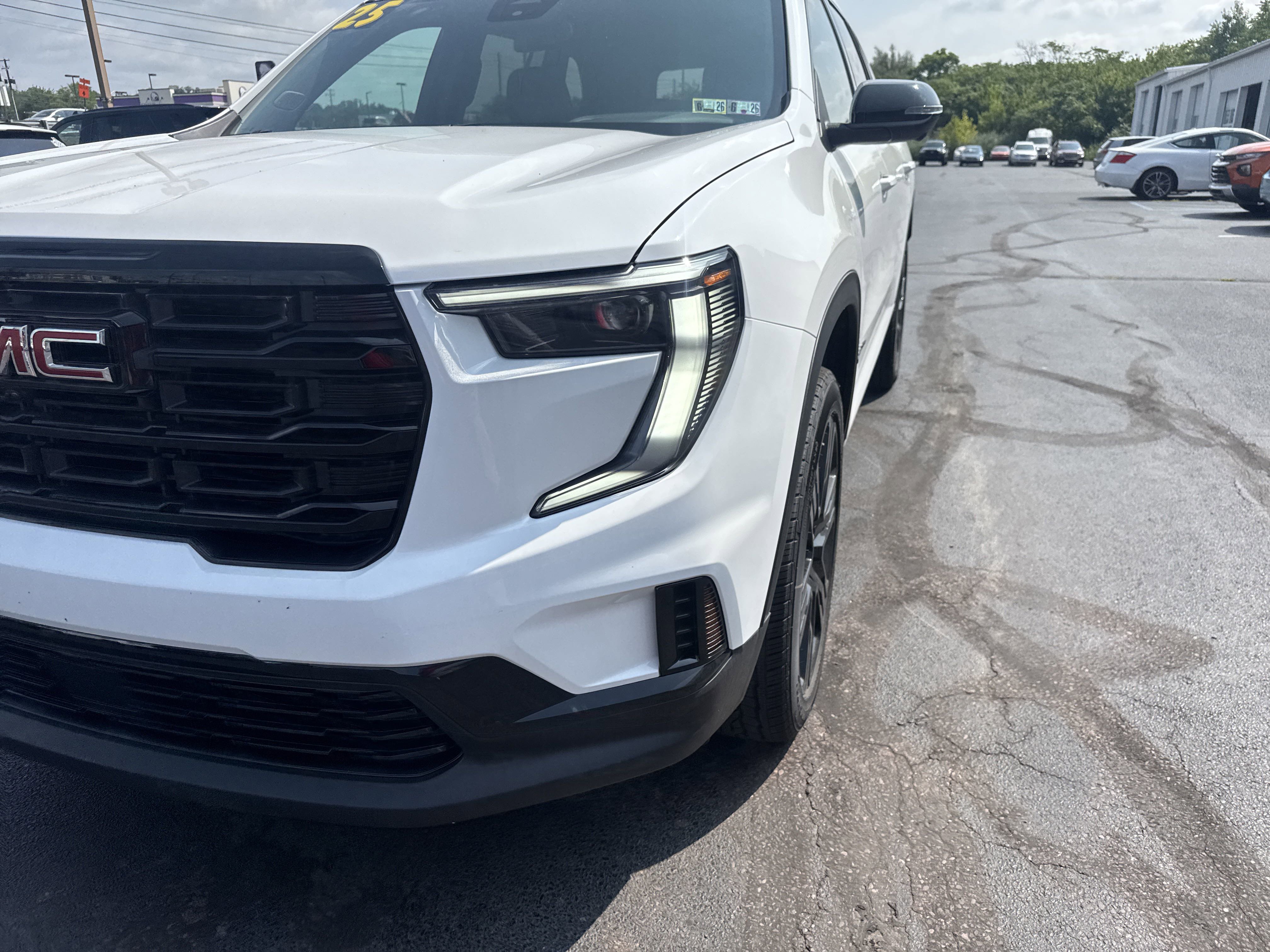 New 2025 GMC Acadia Elevation w/ Black Edition image 10