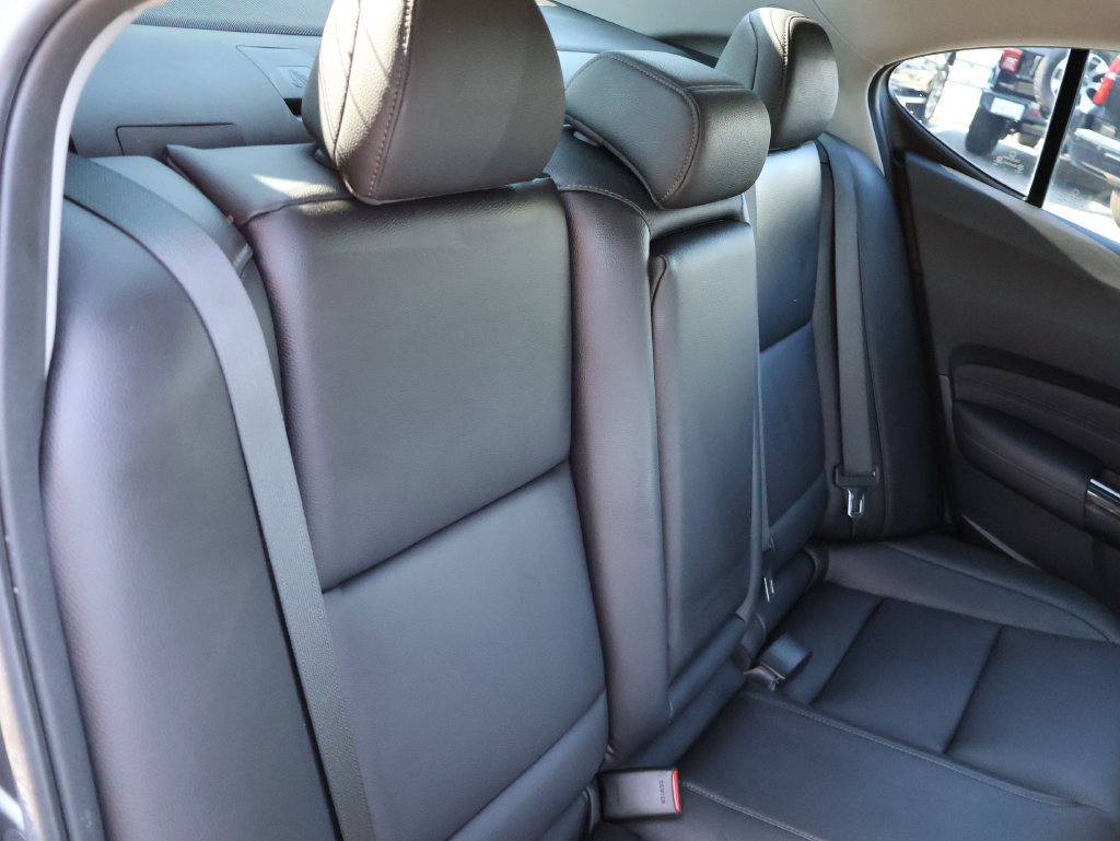 Used 2019 Acura TLX FWD image 12