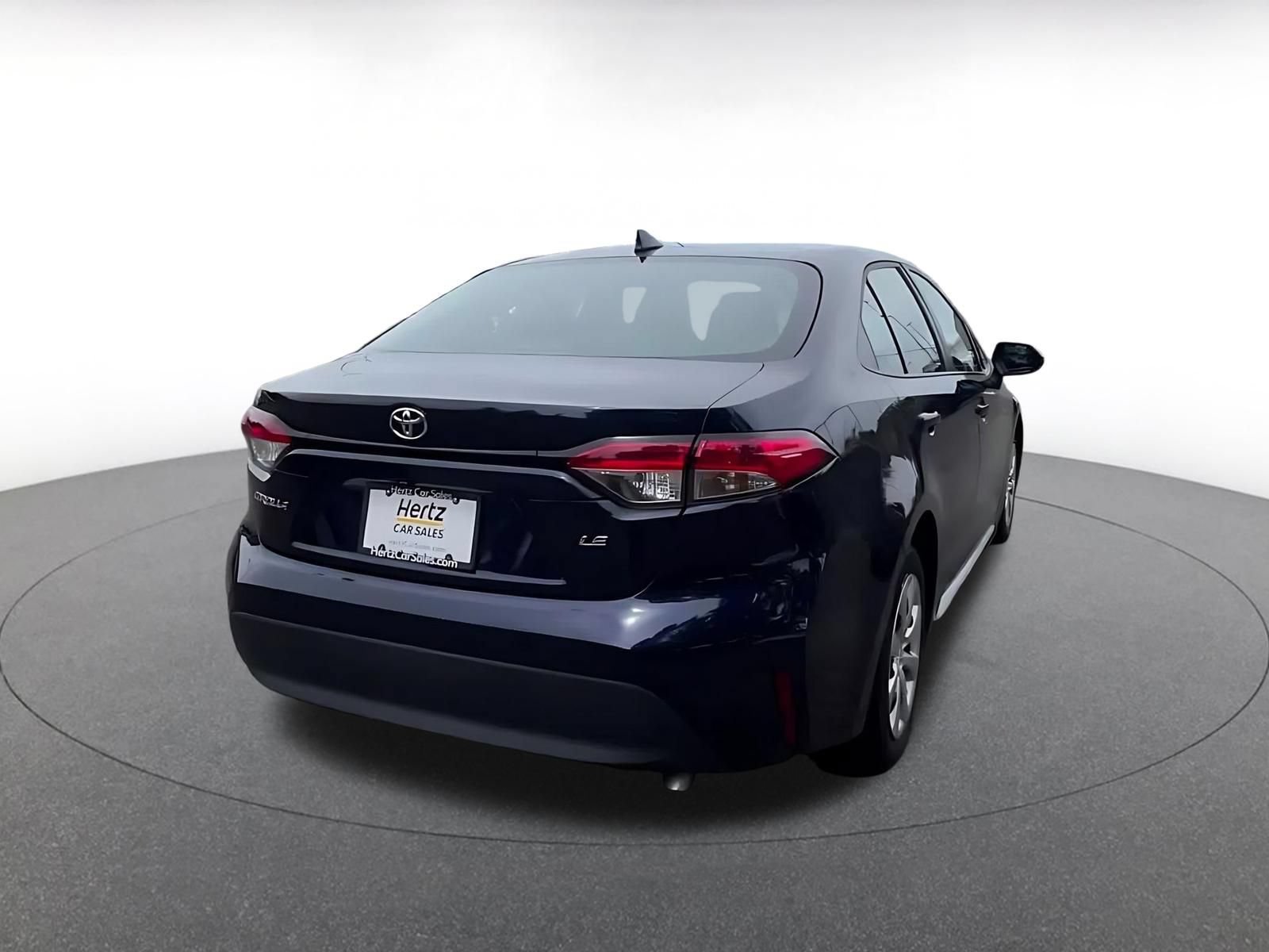 Used 2025 Toyota Corolla LE FWD image 14