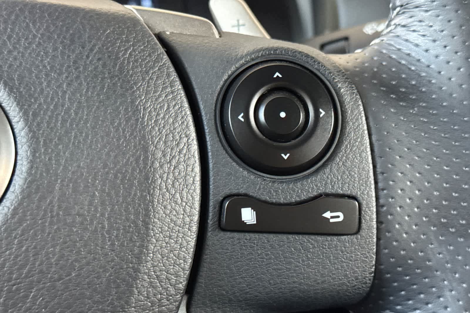 Used 2014 Lexus IS 350 w/ F Sport Package RWD image 26