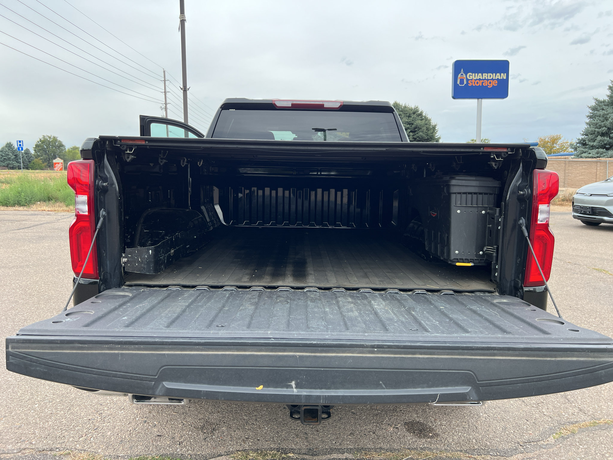 Used 2023 Chevrolet Silverado 1500 LTZ AWD/4WD image 24