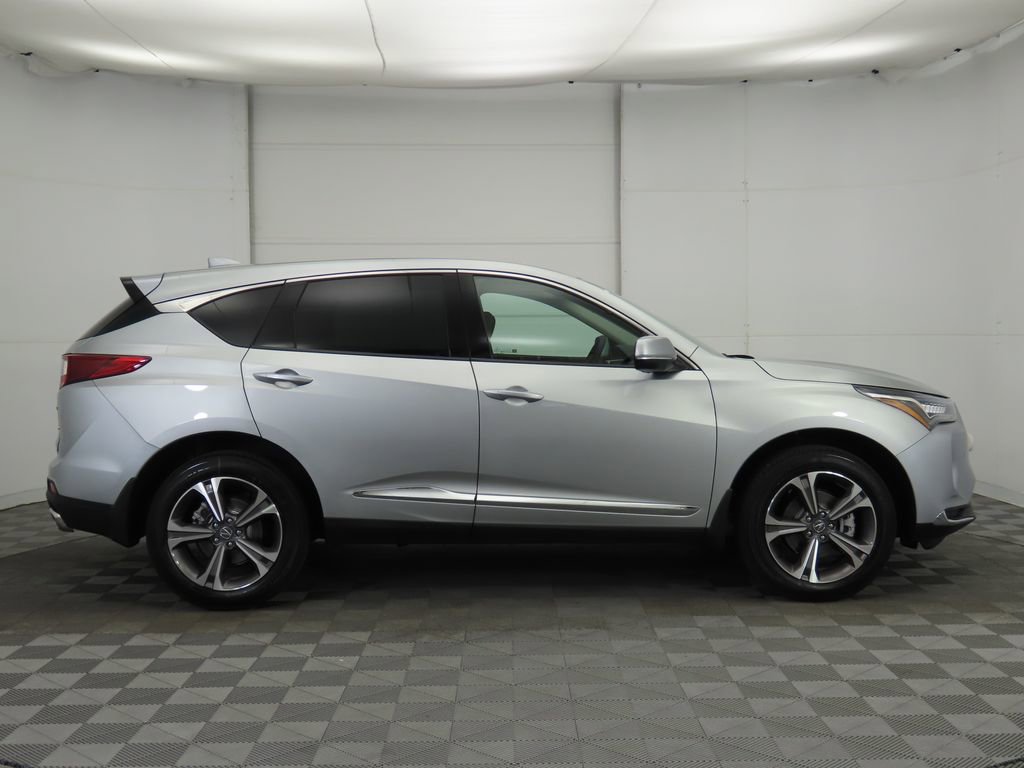 Used 2025 Acura RDX w/ Technology Package image 5