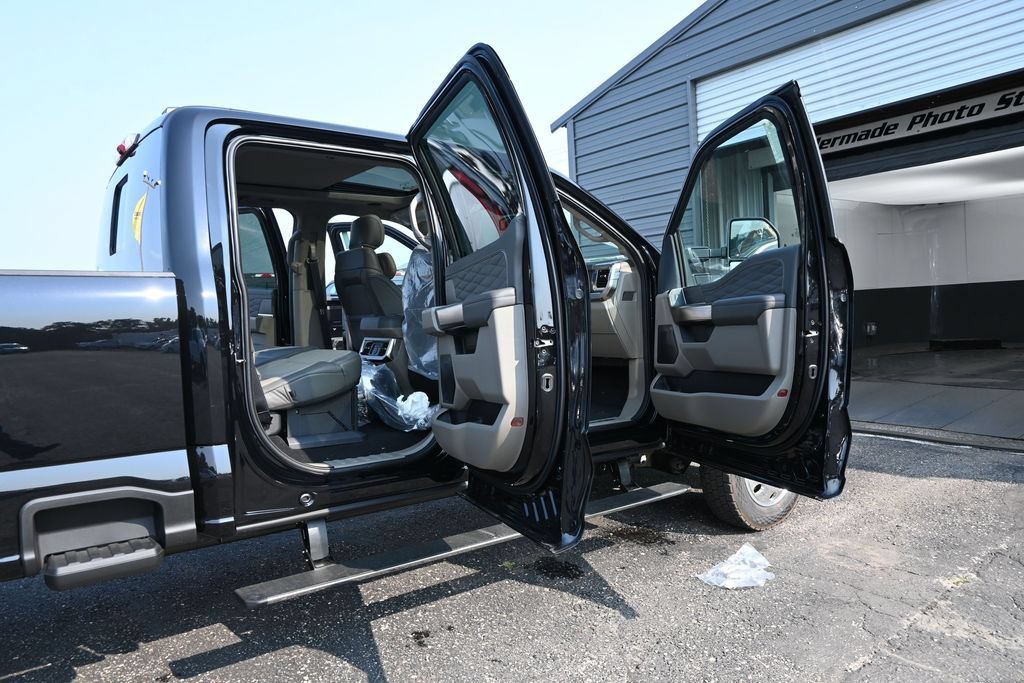 New 2026 Ford F450 Platinum w/ Platinum Plus Package AWD/4WD image 68