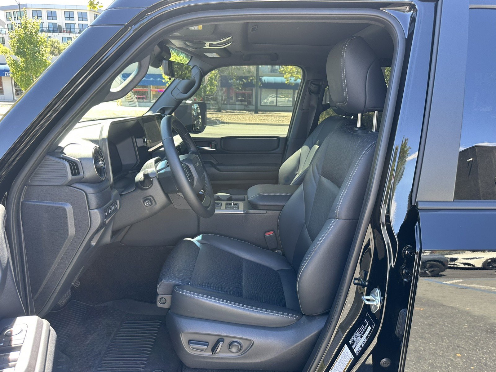 Used 2025 Toyota Land Cruiser w/ Premium Package AWD/4WD image 16