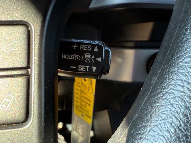 Used 2021 Toyota Tacoma SR image 18