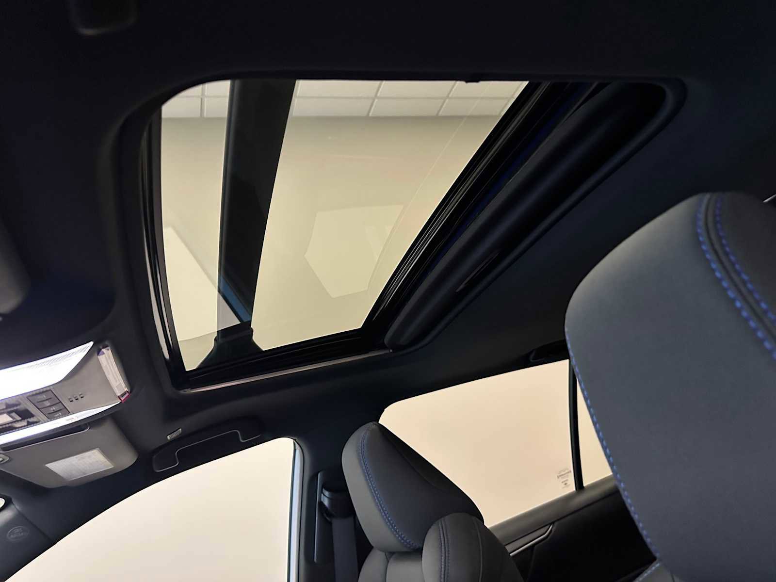 Certified 2023 Toyota RAV4 SE w/ Convenience Package image 21