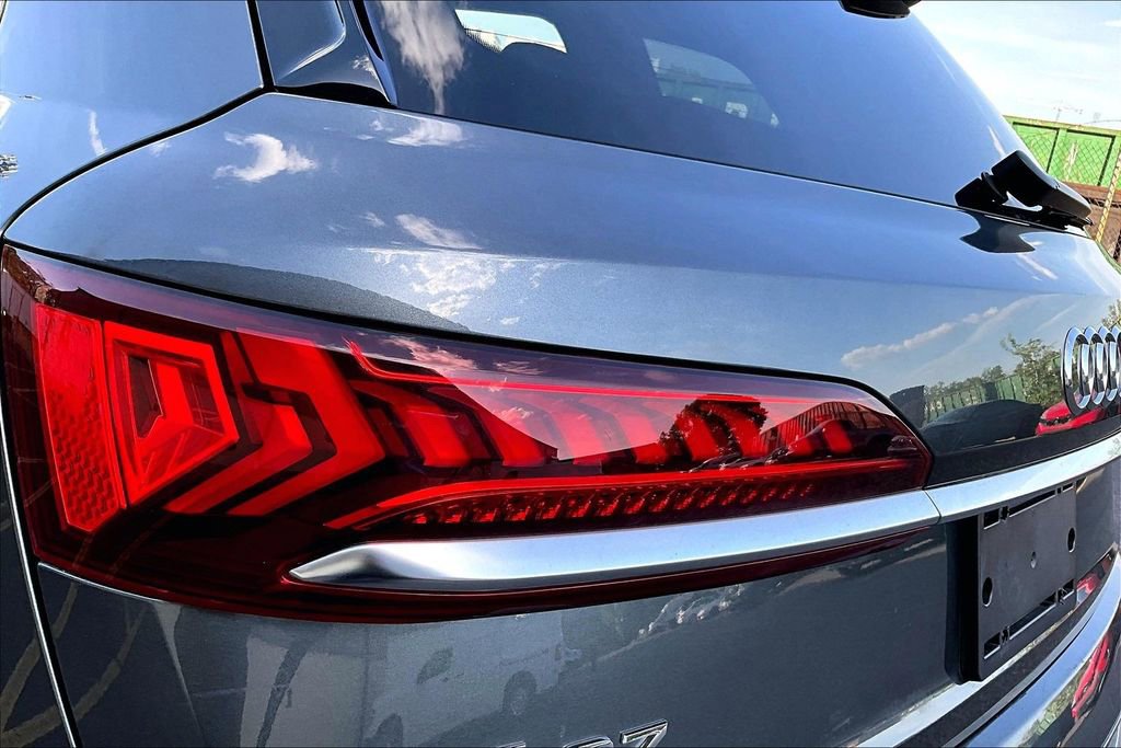 Used 2023 Audi SQ7 Premium Plus AWD/4WD image 23
