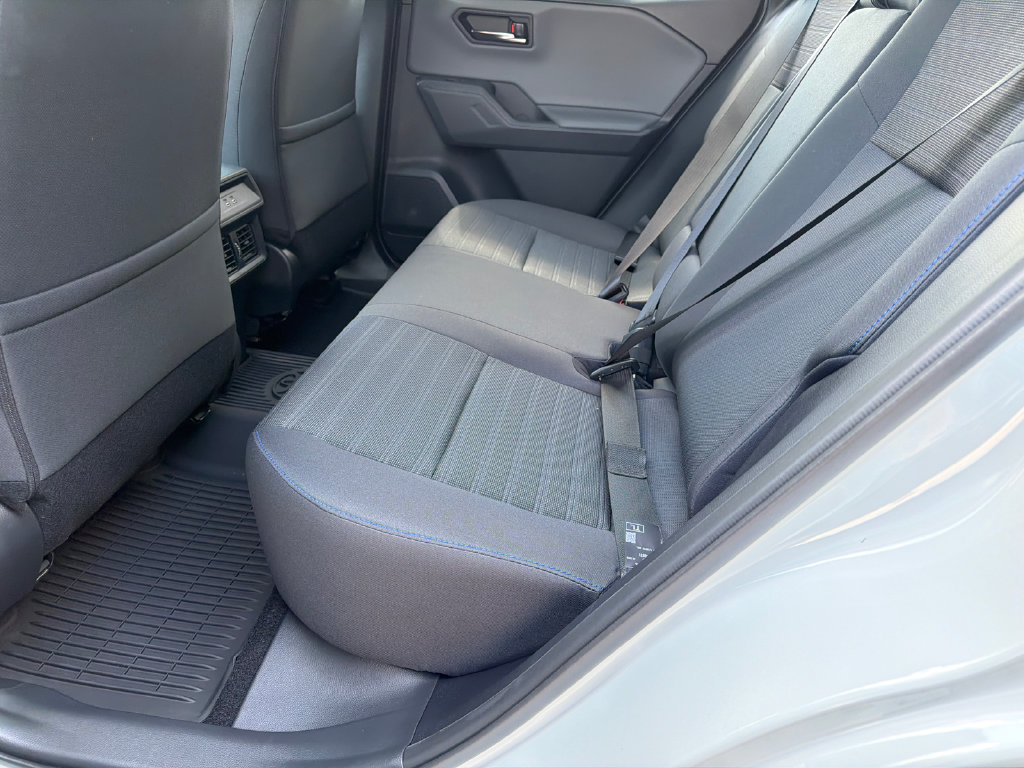 New 2026 Toyota RAV4 SE w/ Convenience Package AWD/4WD image 18