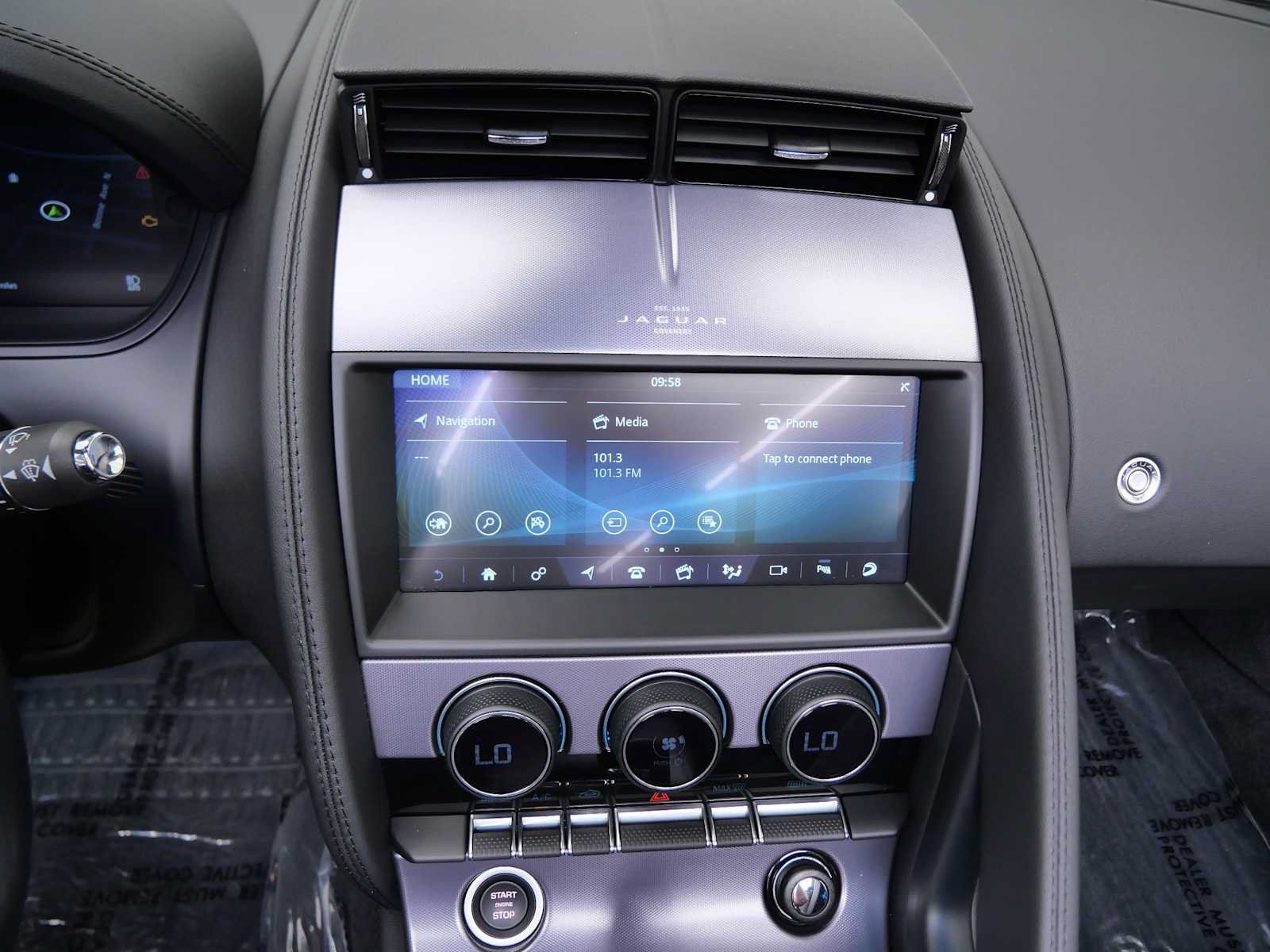 Used 2023 Jaguar F-TYPE Convertible RWD image 26