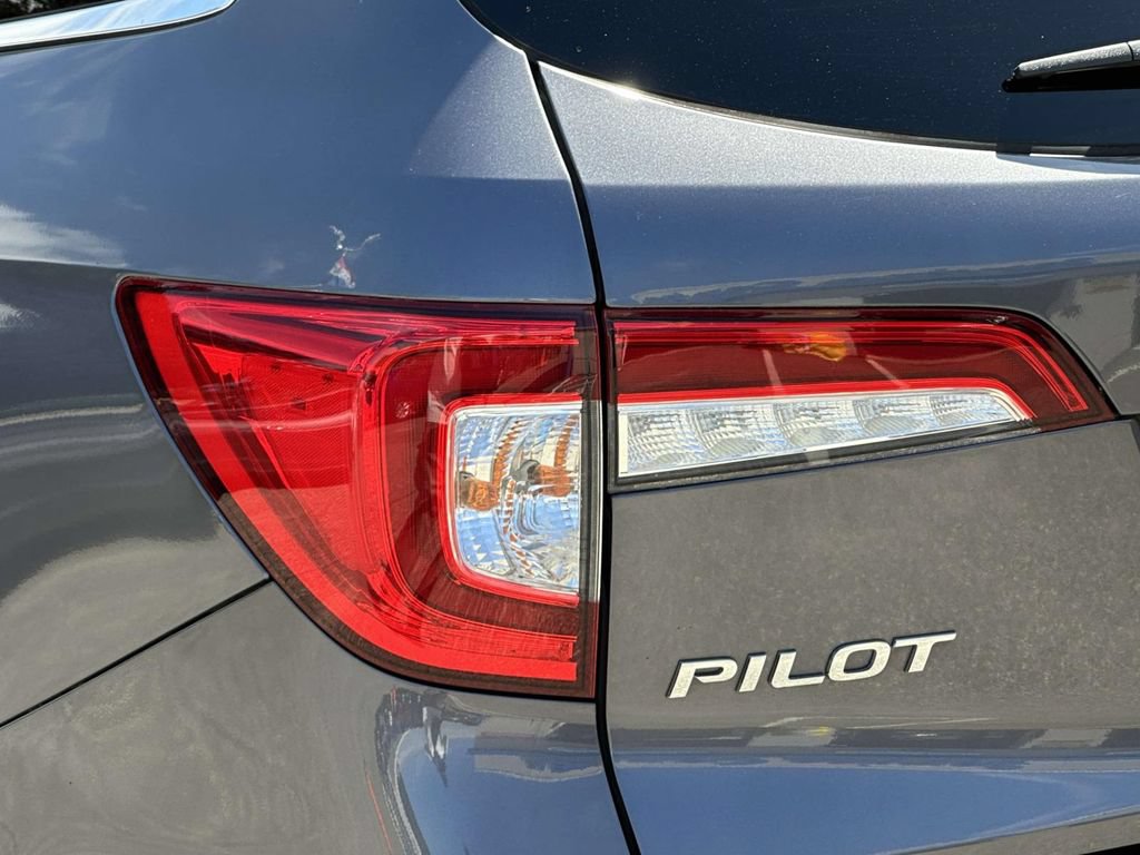 Used 2021 Honda Pilot Special Edition image 8