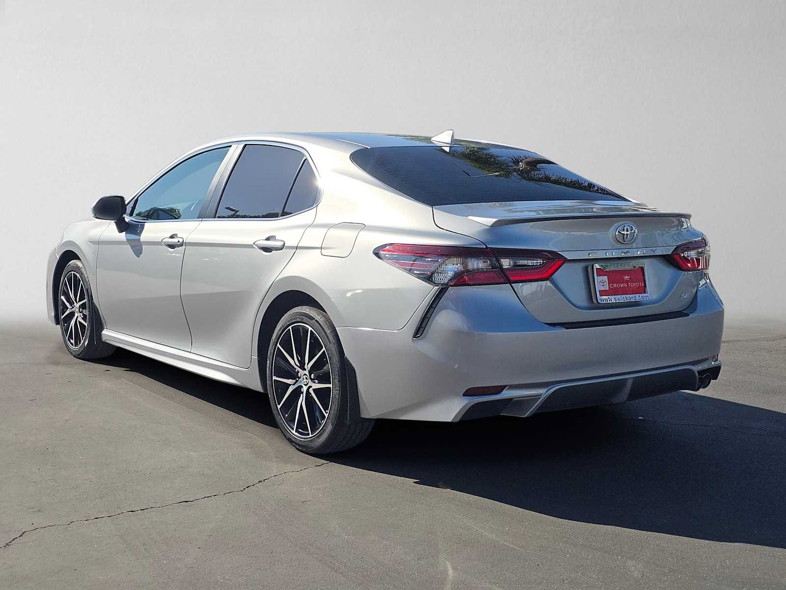 Certified 2024 Toyota Camry SE FWD image 6