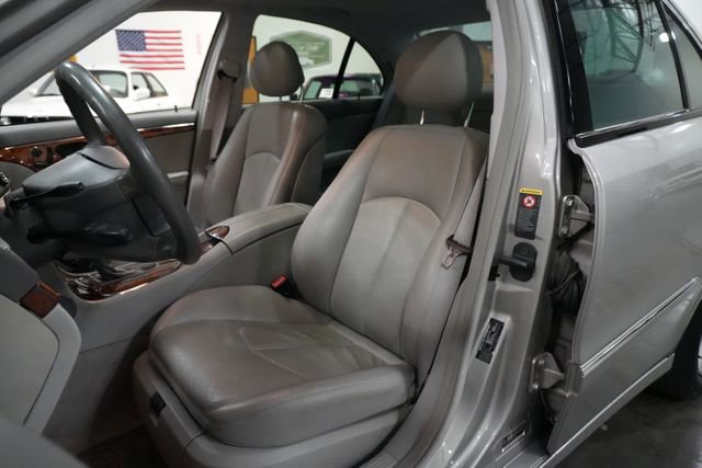 Used 2004 Mercedes-Benz E 320 Sedan image 18