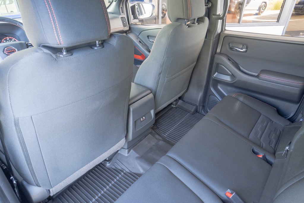 Used 2024 Nissan Frontier PRO-4X w/ Technology Package image 18