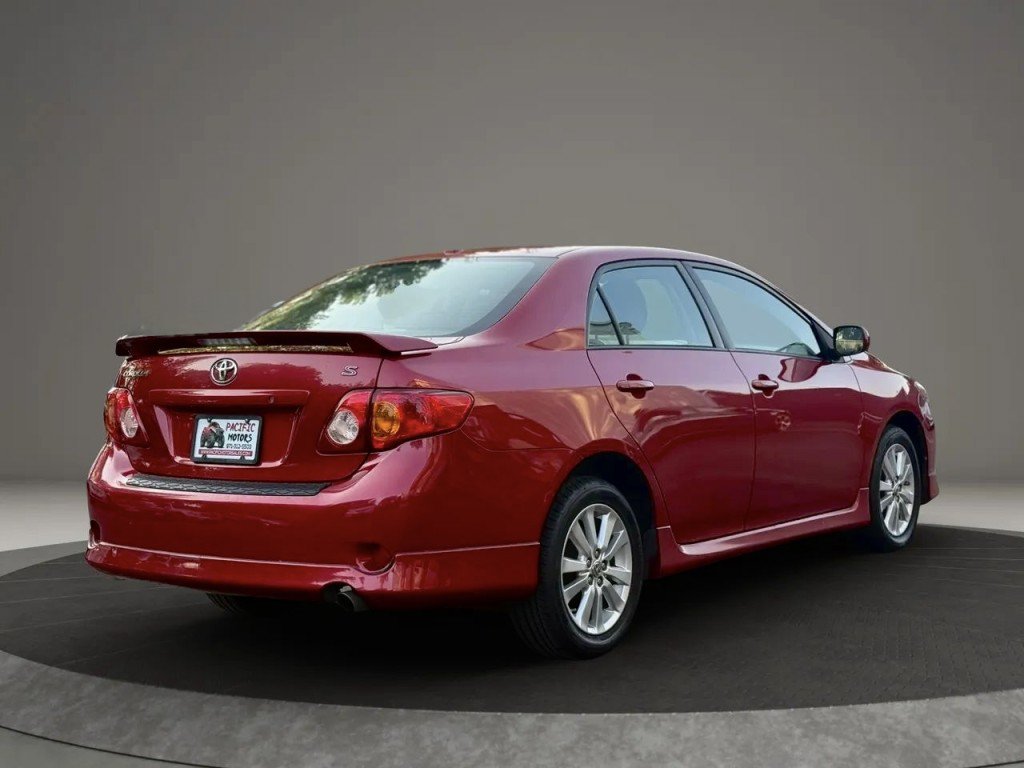 Used 2010 Toyota Corolla S FWD image 8