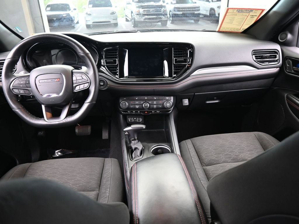 Used 2024 Dodge Durango GT image 38