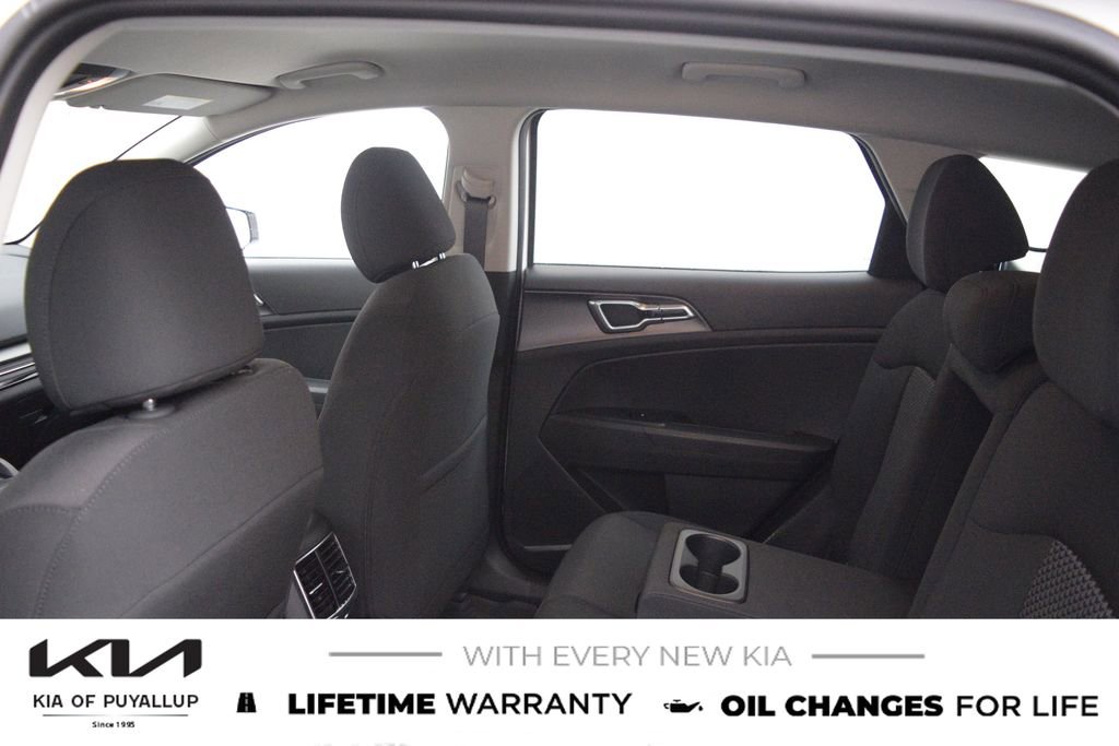 New 2026 Kia Sportage LX image 12