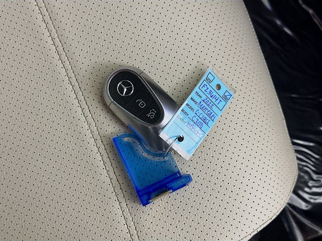 Used 2022 Mercedes-Benz C 300 4MATIC Sedan w/ Pinnacle Trim Package image 35