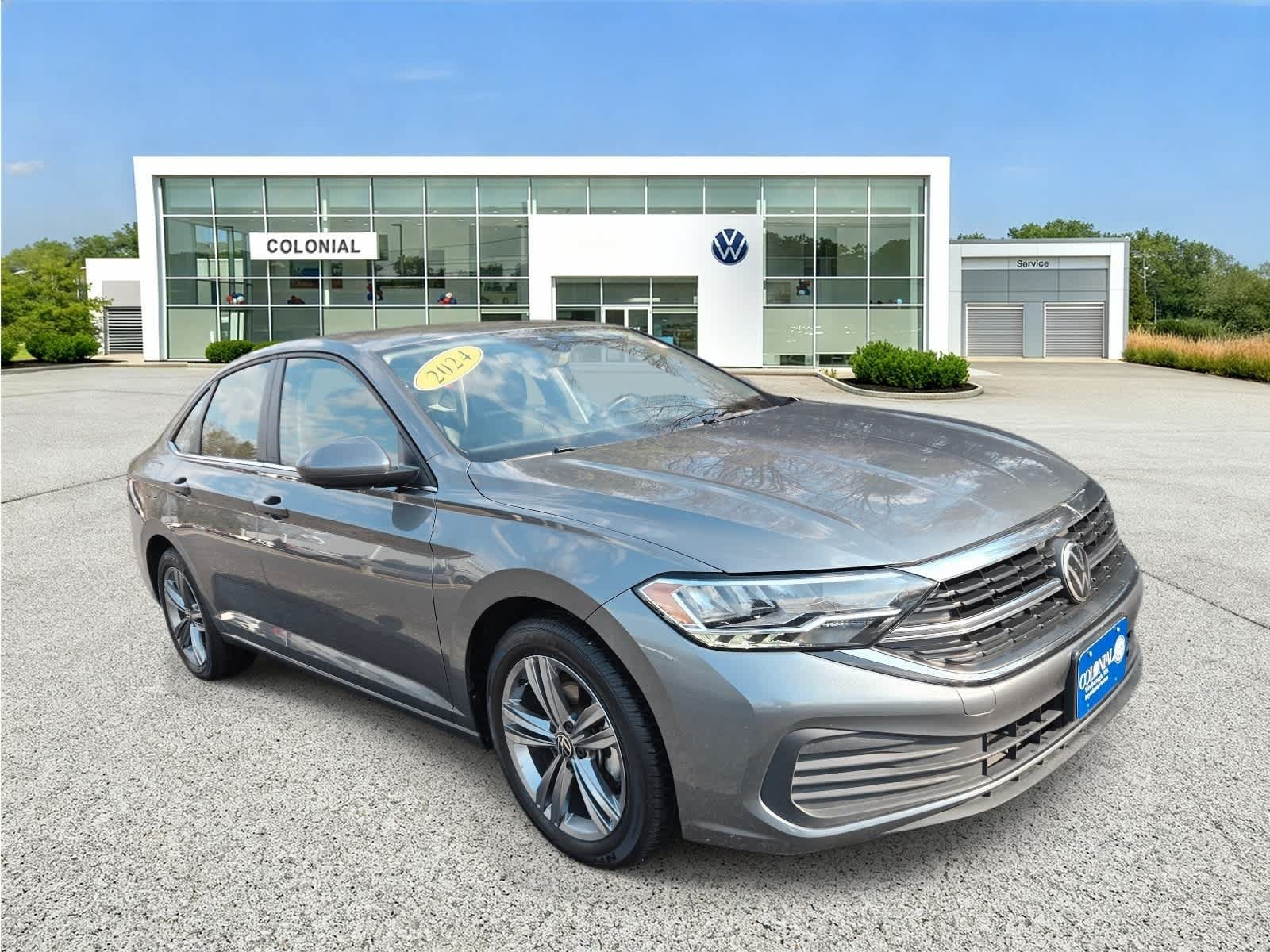 Certified 2024 Volkswagen Jetta SE FWD image 11