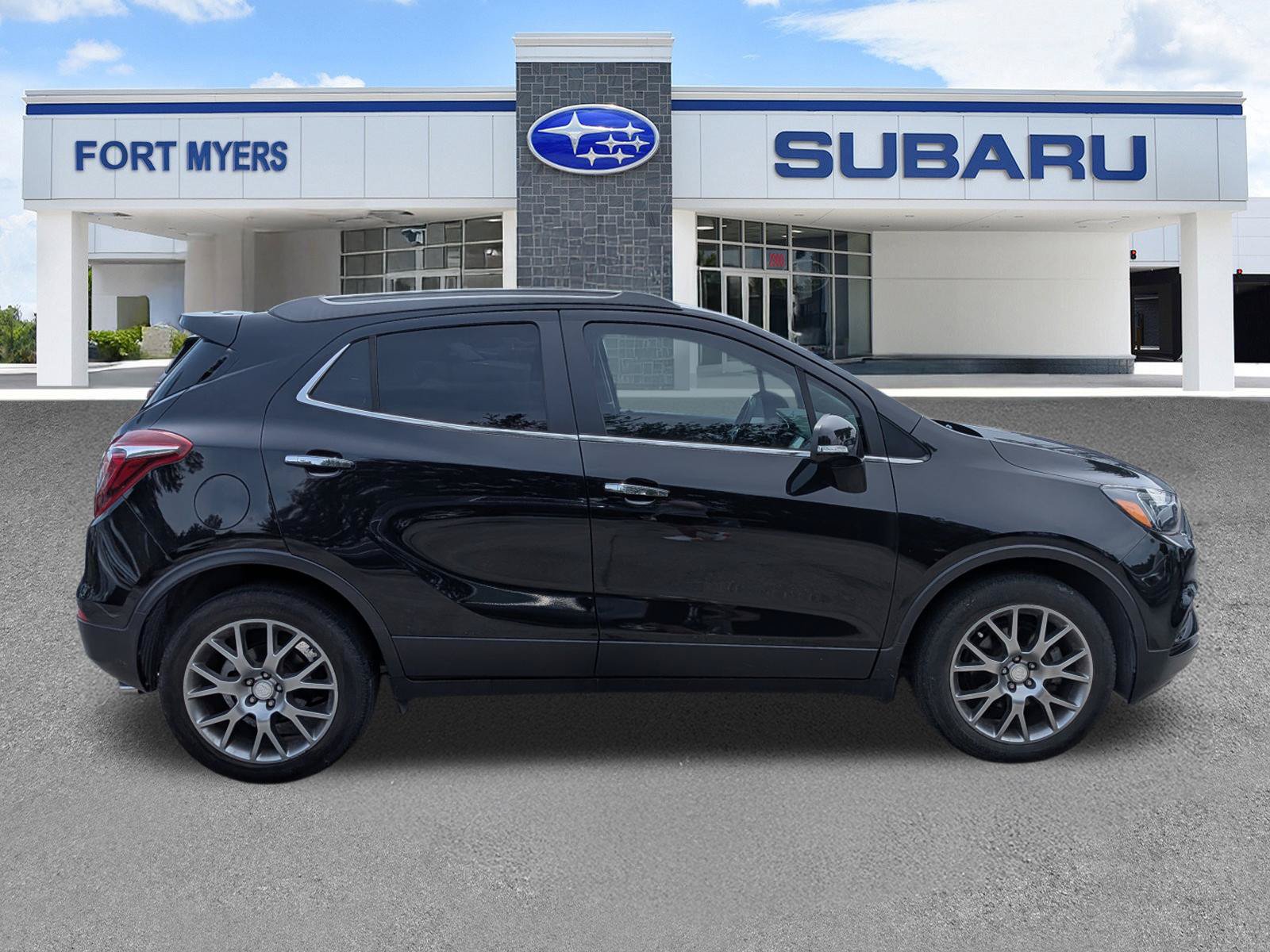 Used 2018 Buick Encore Sport Touring w/ Safety Package FWD image 3