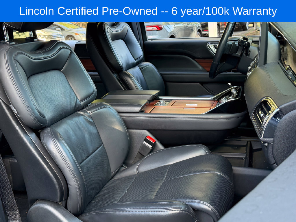 Certified 2024 Lincoln Navigator Premiere AWD/4WD image 17