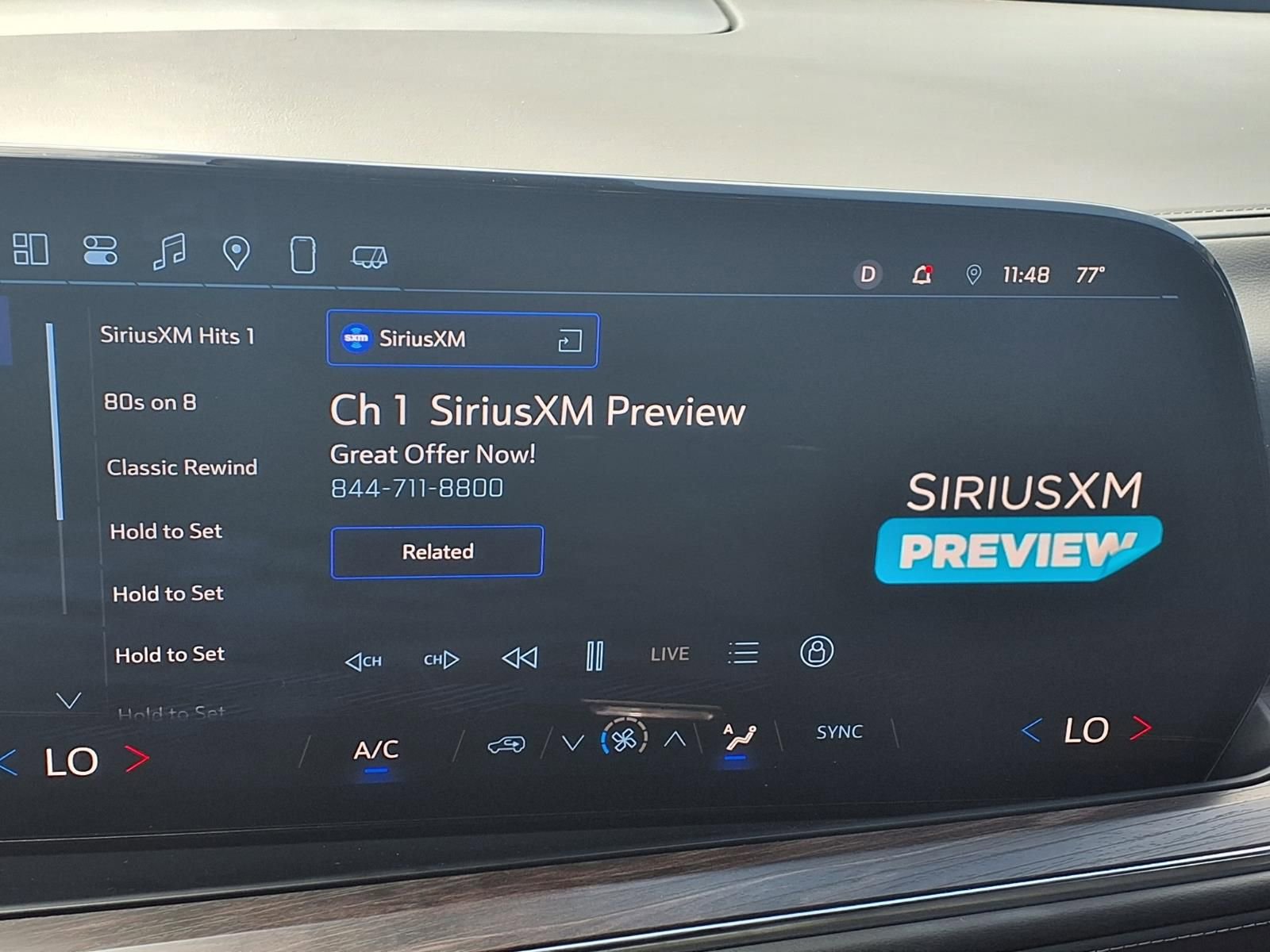 Used 2025 Chevrolet Suburban LS image 5