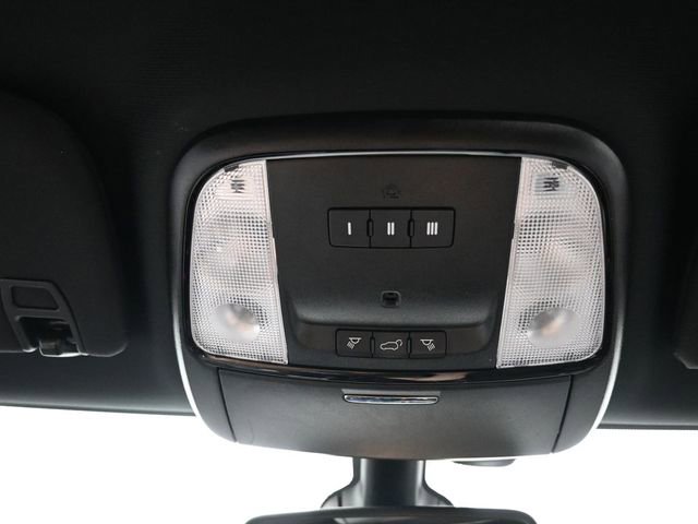 Used 2021 Dodge Durango R/T w/ Blacktop Package image 27