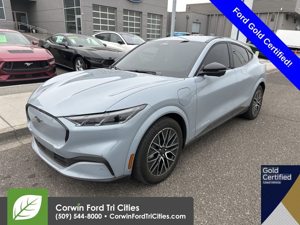 Used 2025 Ford Mustang Mach-E Premium AWD/4WD image 3