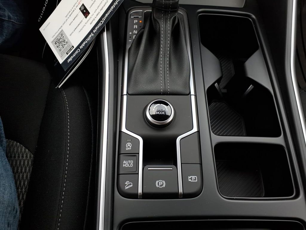 New 2026 Kia Sorento LX FWD image 15
