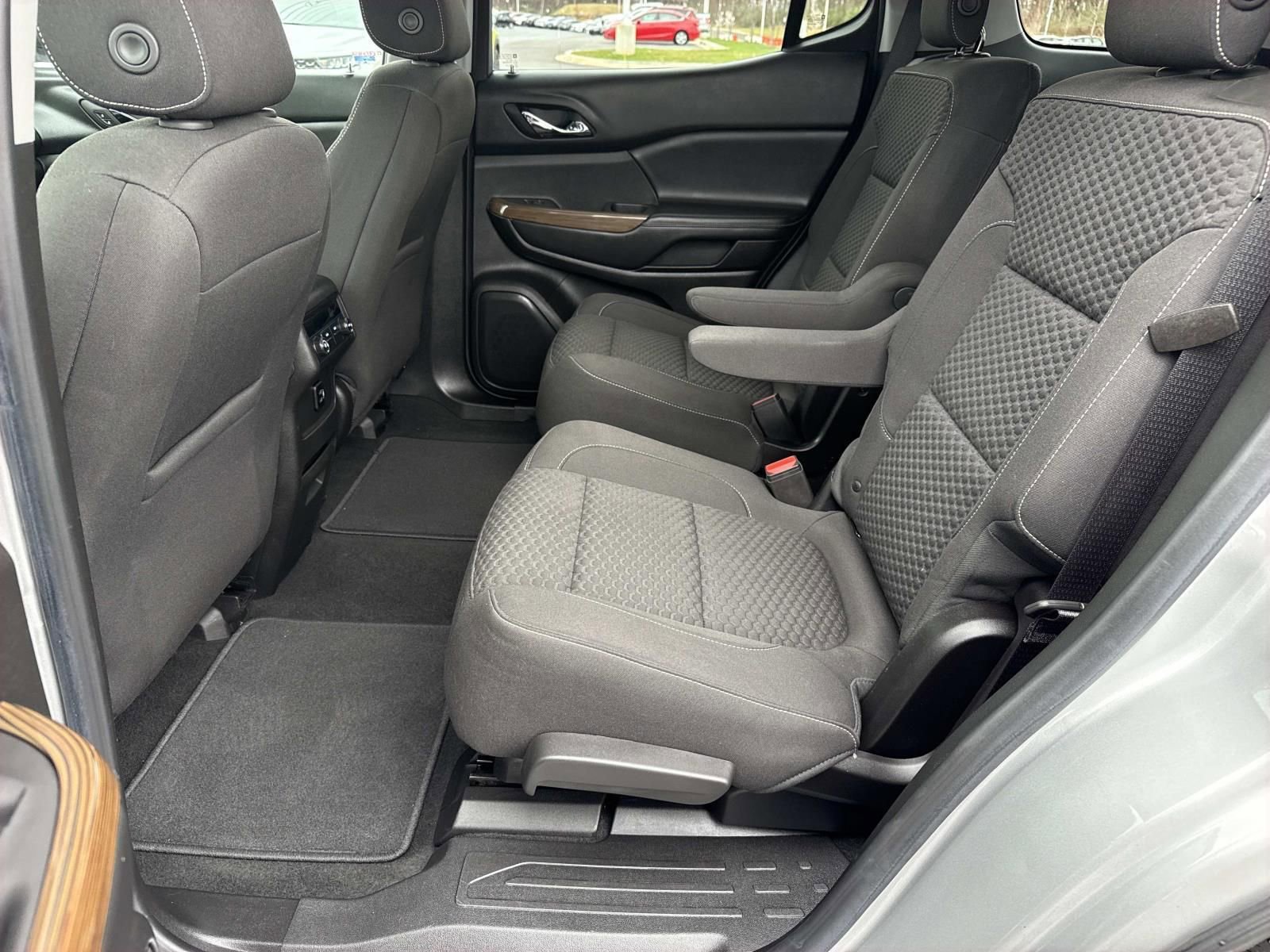 Used 2018 GMC Acadia SLE w/ Driver Alert Package I image 27