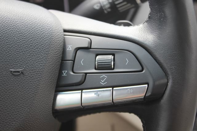 Used 2020 Cadillac CT4 Luxury w/ Sun And Sound Package AWD/4WD image 15