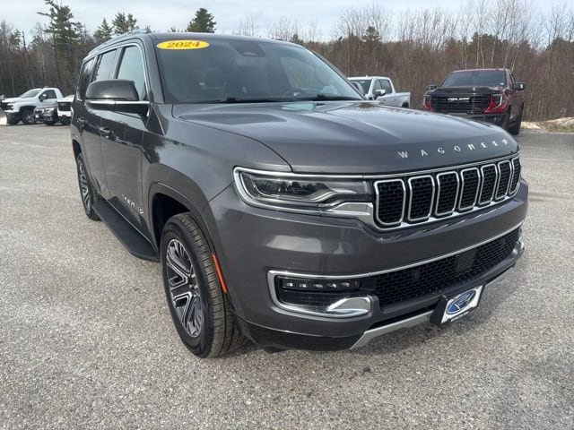 Used 2024 Jeep Wagoneer Series II AWD/4WD image 8