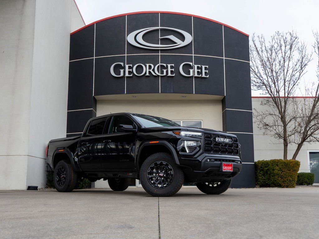 New 2026 GMC Canyon Elevation w/ Convenience Package