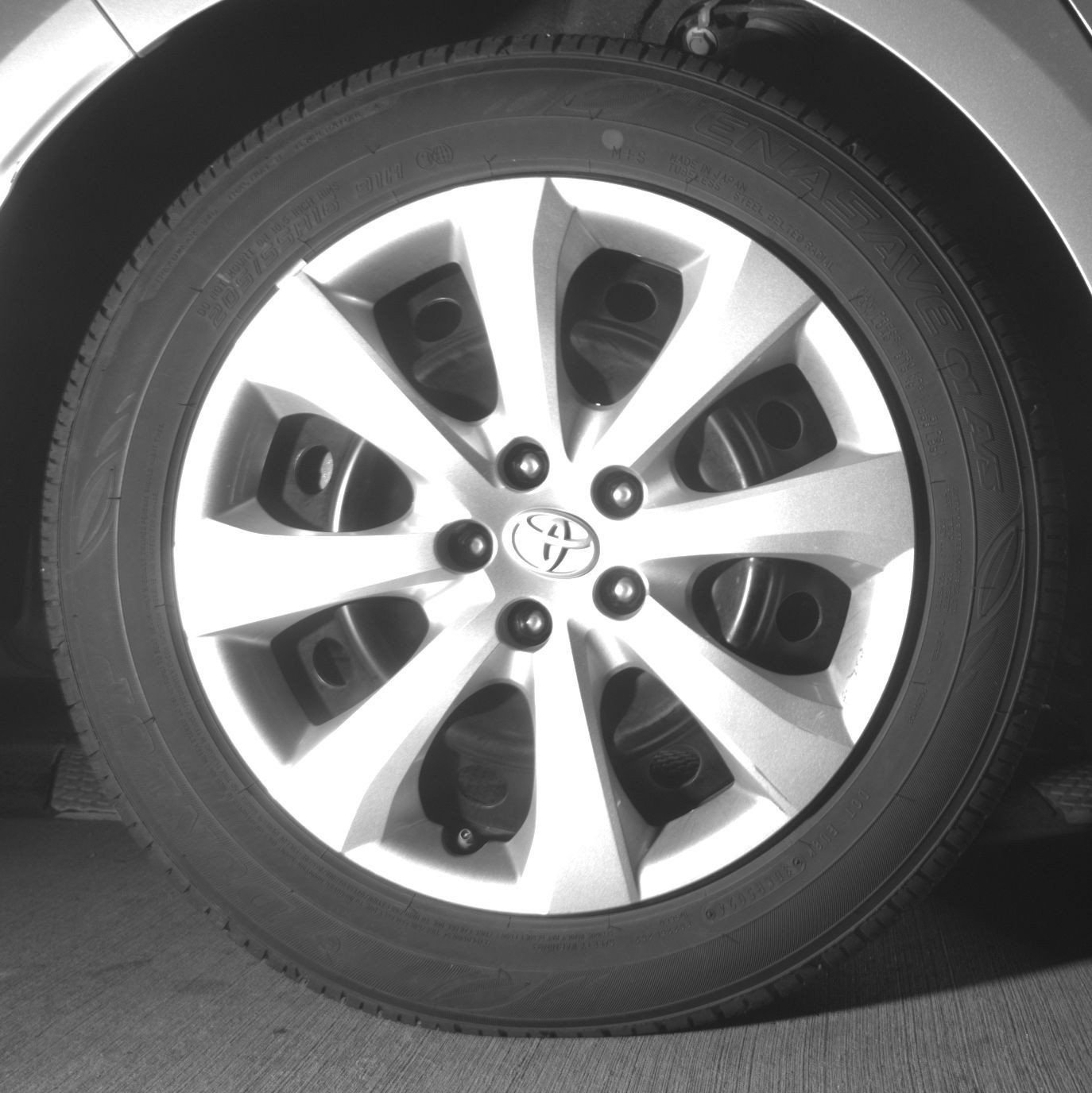 Used 2025 Toyota Corolla LE FWD image 18